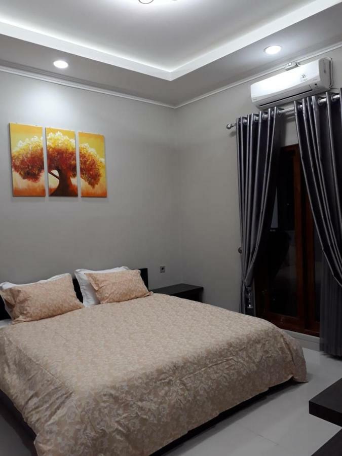 Imperial Villa Syariah Джокякарта Екстериор снимка